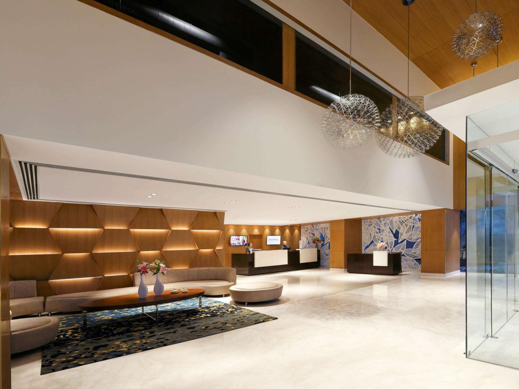 Novotel Guwahati Gs Road Ngoại thất bức ảnh