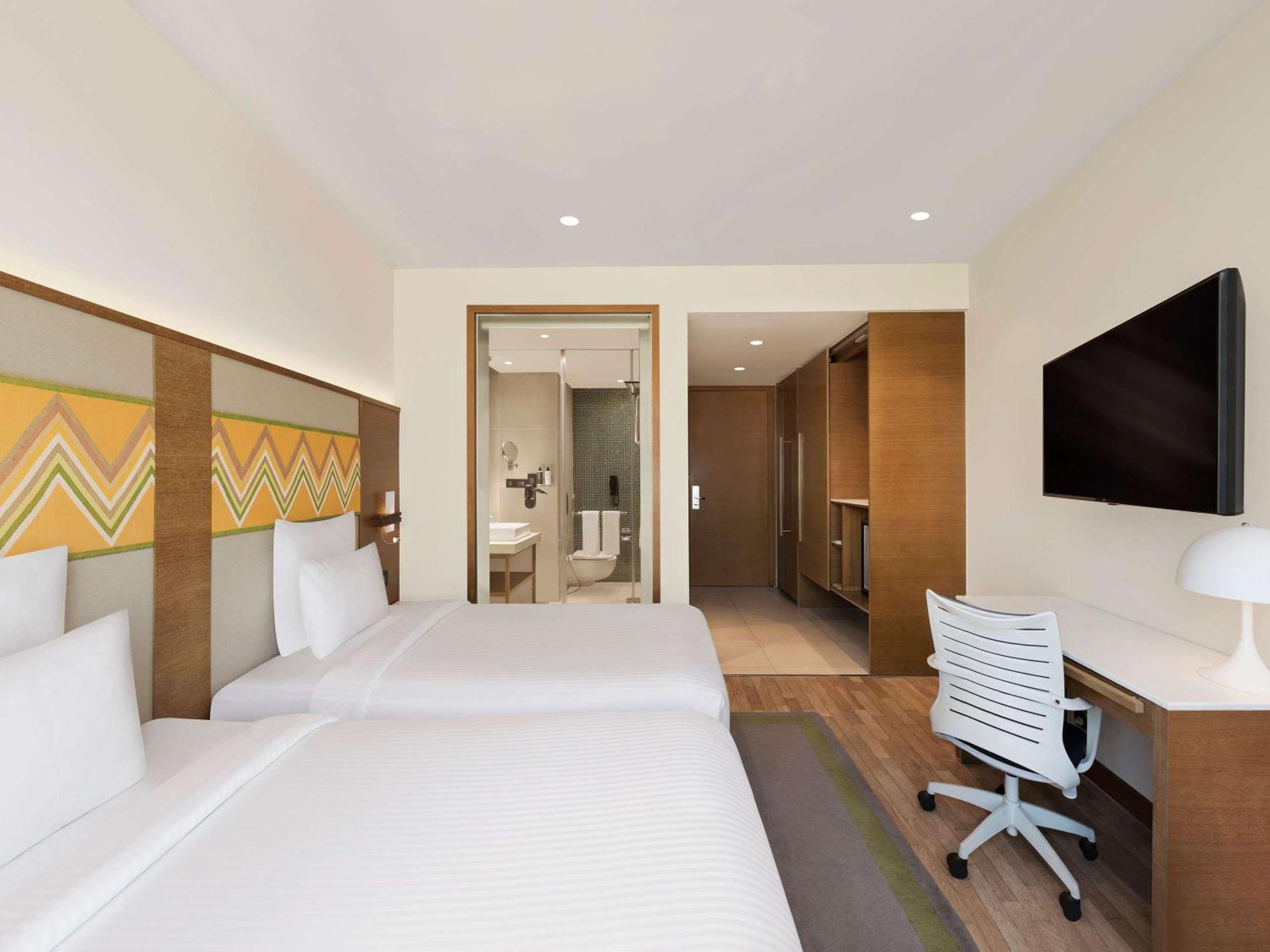 Novotel Guwahati Gs Road Ngoại thất bức ảnh