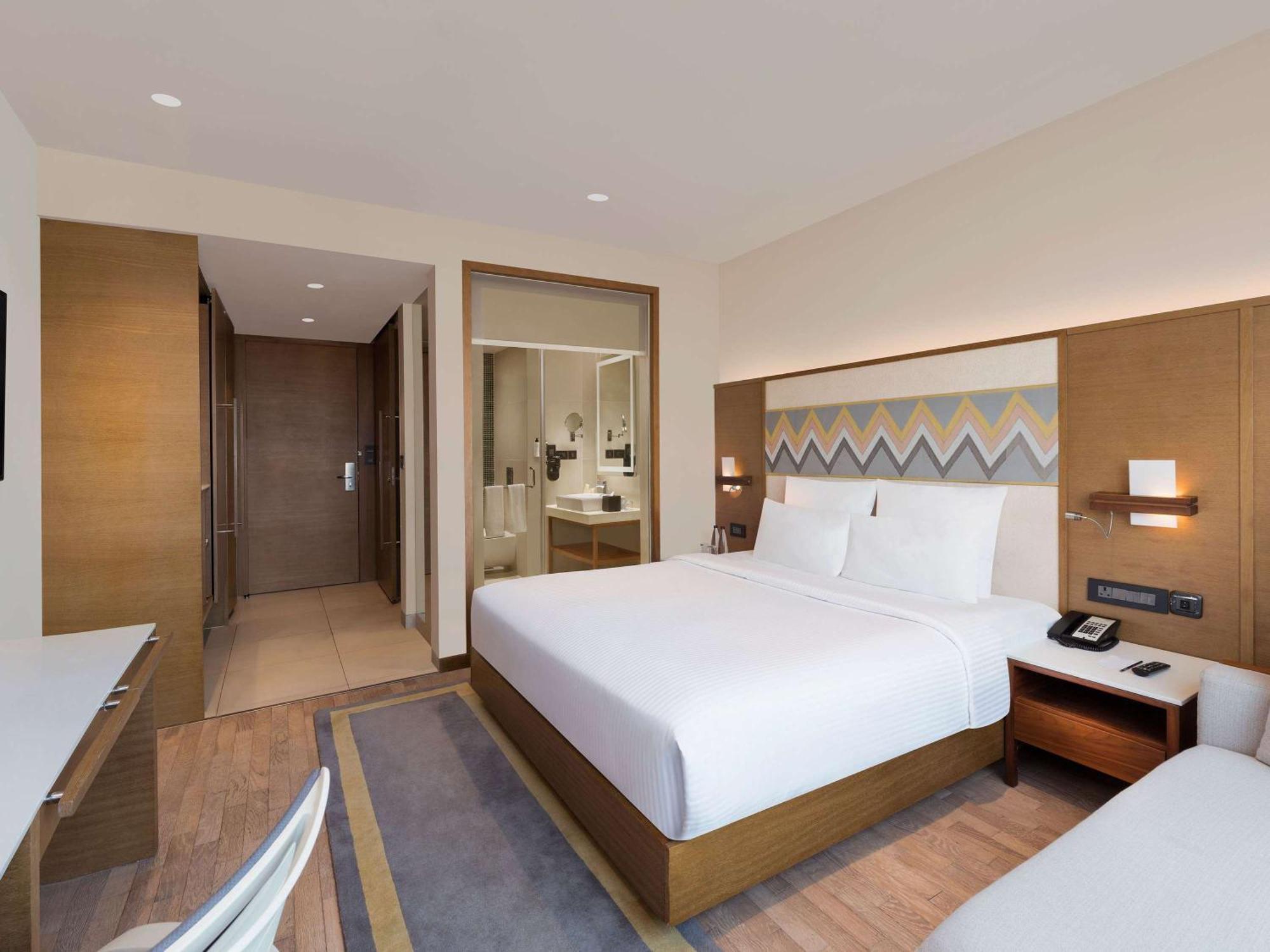 Novotel Guwahati Gs Road Ngoại thất bức ảnh