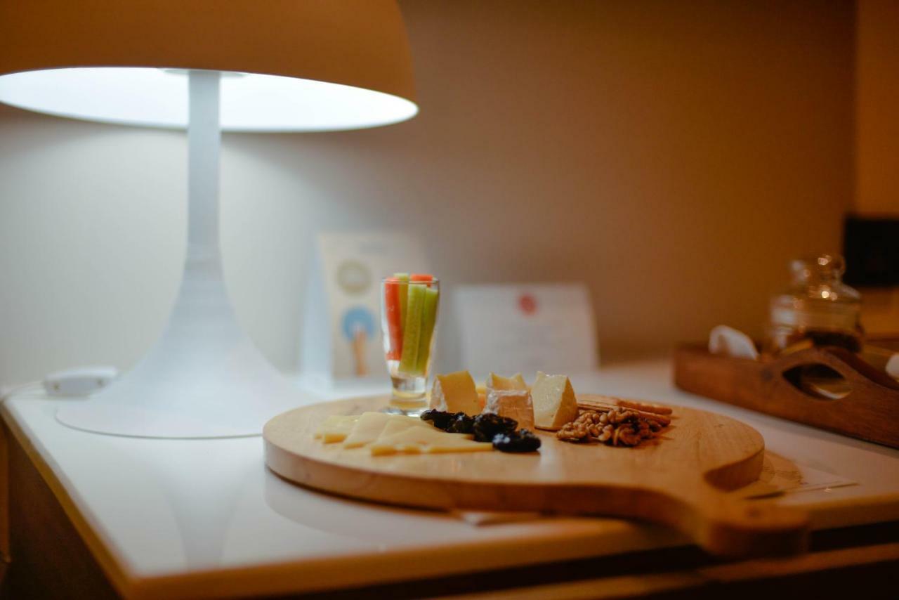 Novotel Guwahati Gs Road Ngoại thất bức ảnh