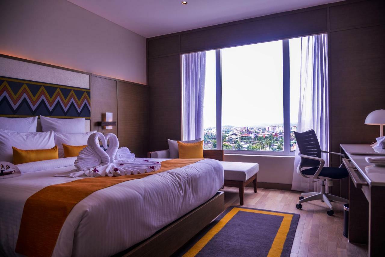 Novotel Guwahati Gs Road Ngoại thất bức ảnh
