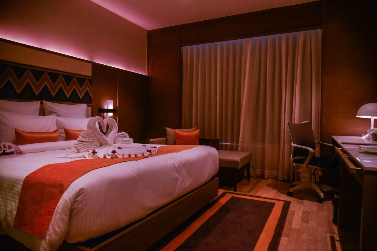 Novotel Guwahati Gs Road Ngoại thất bức ảnh